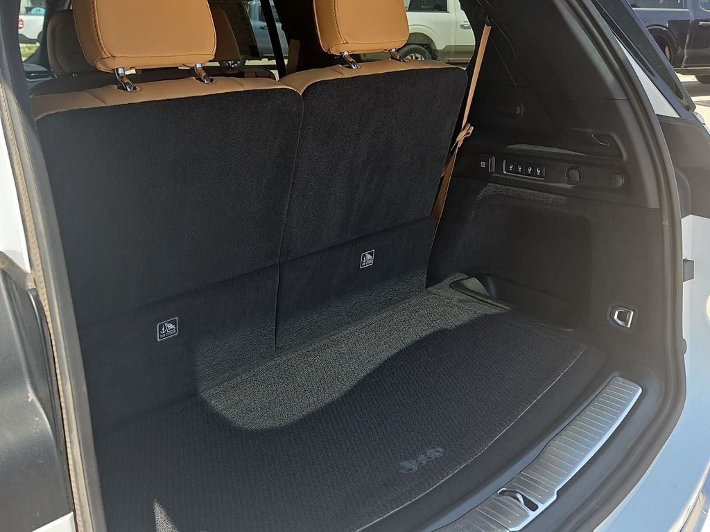 2025 Jeep Grand Cherokee L Summit