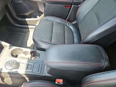 2023 Ford Escape Hybrid ST-Line Select