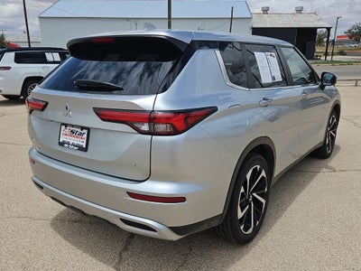 2024 Mitsubishi Outlander SE