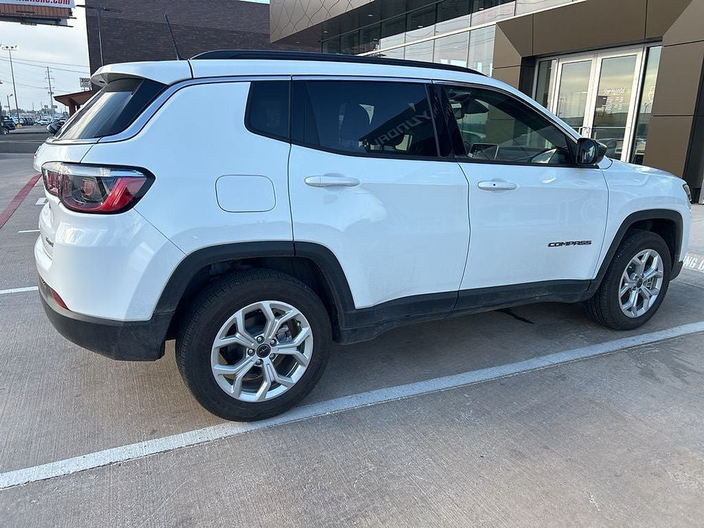 2025 Jeep Compass Latitude