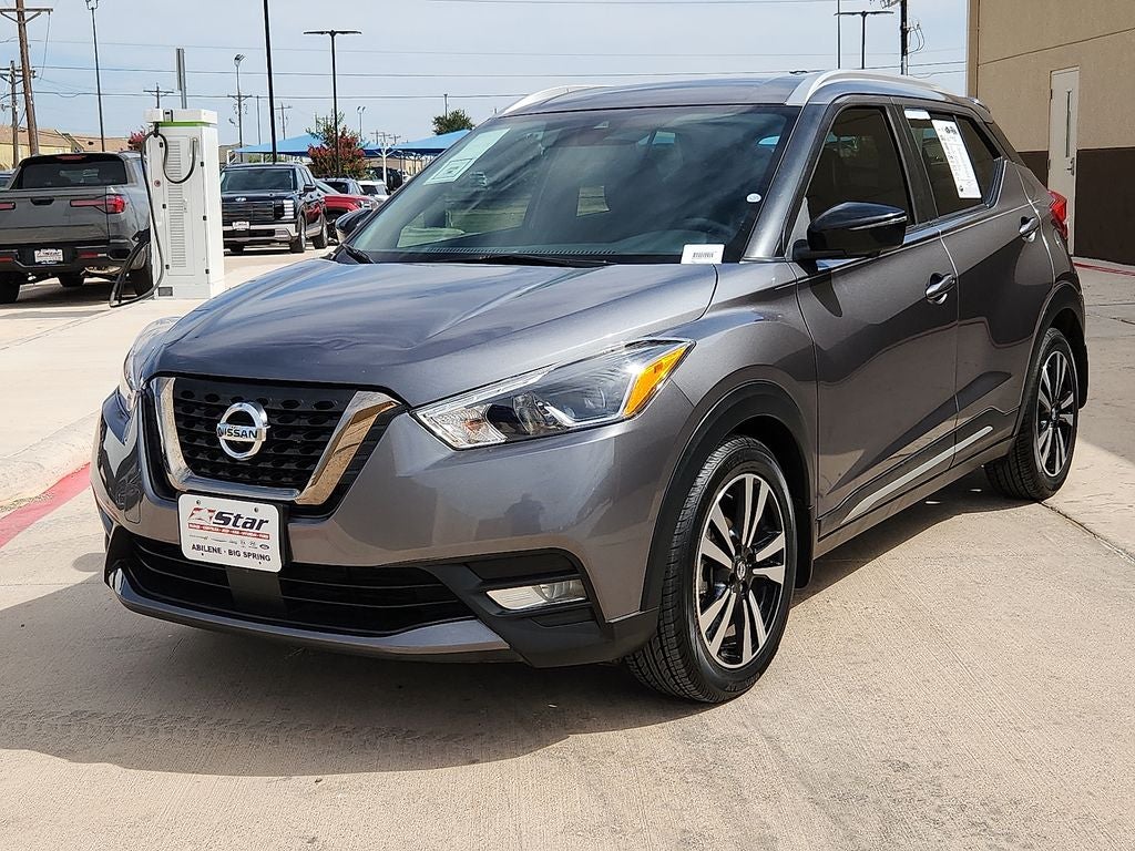 2020 Nissan Kicks SR