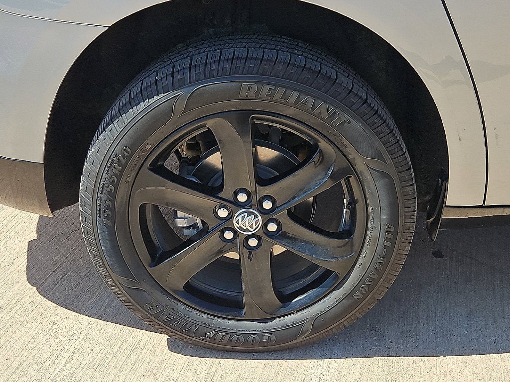 2024 Buick Enclave Essence