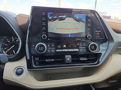 2021 Toyota Highlander XLE