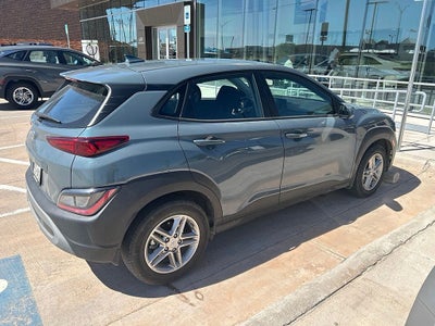 2022 Hyundai Kona SE