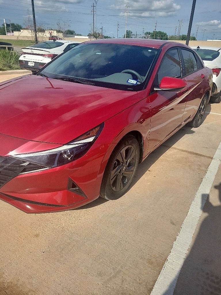 2022 Hyundai Elantra SEL