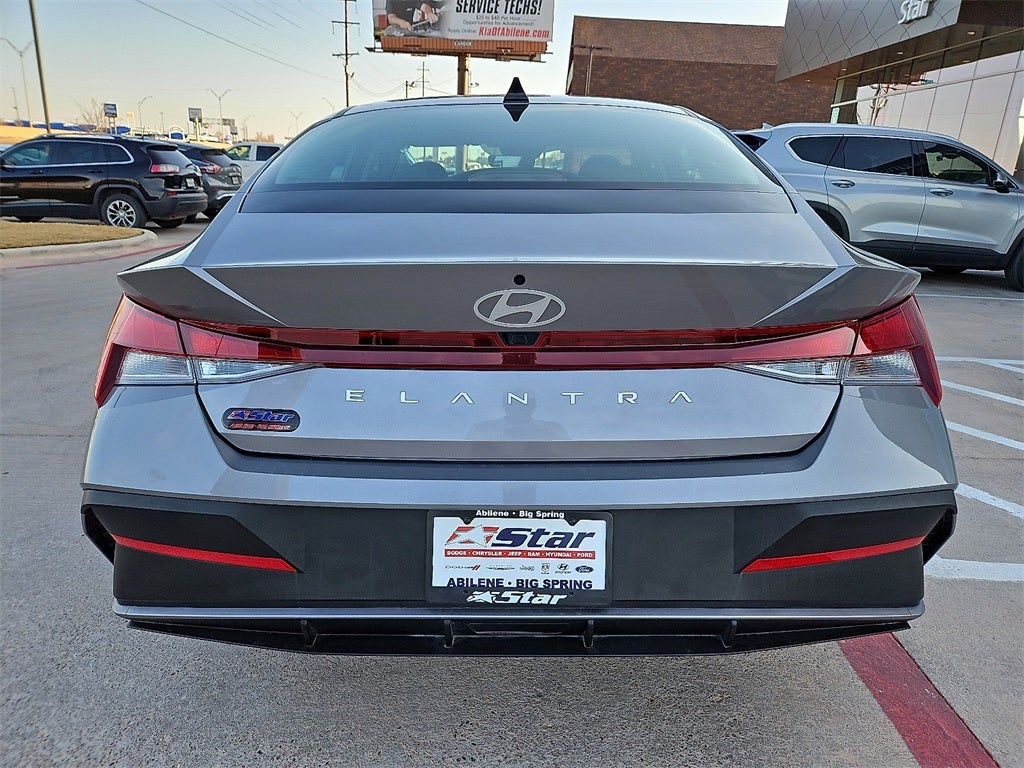 2024 Hyundai Elantra SEL