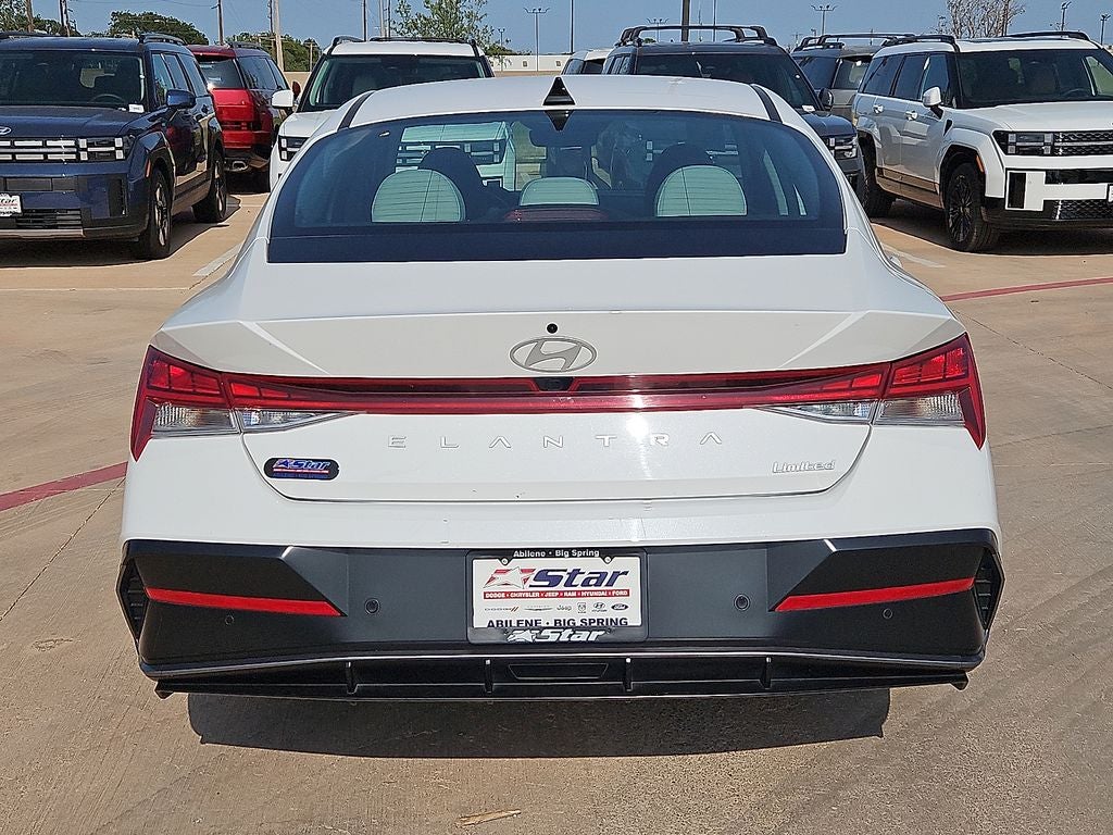 2024 Hyundai Elantra Limited