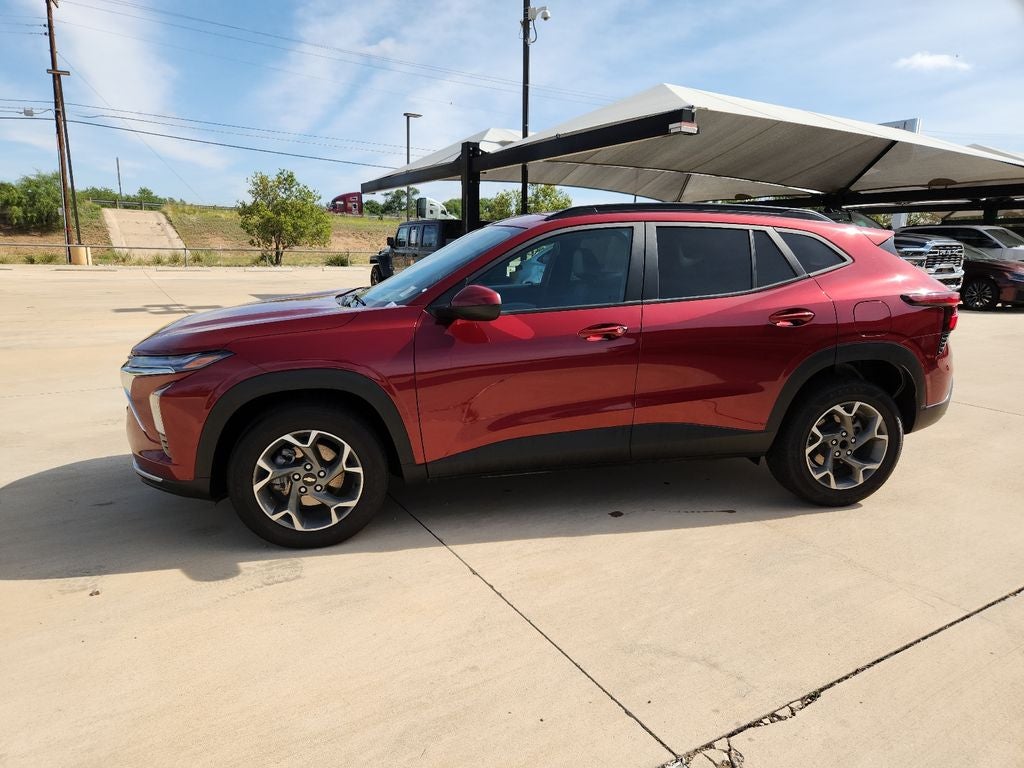 2024 Chevrolet Trax LT