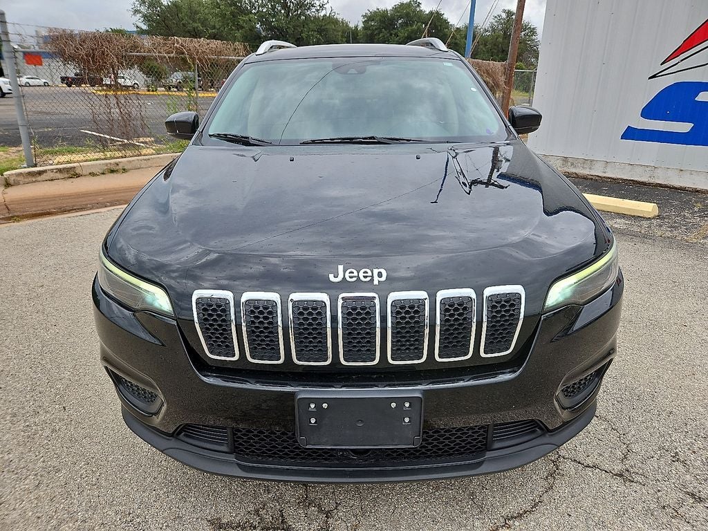 Used 2021 Jeep Cherokee Latitude with VIN 1C4PJLCB1MD136694 for sale in Abilene, TX