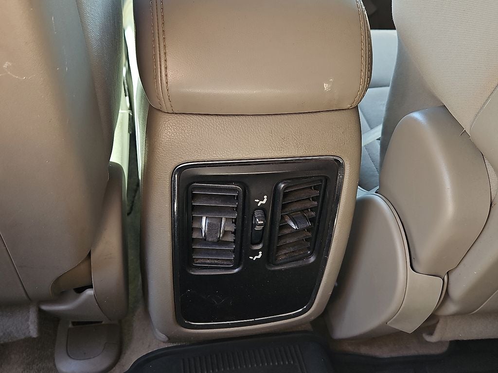 2012 Jeep Grand Cherokee Laredo