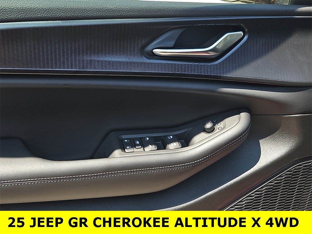 2025 Jeep Grand Cherokee Altitude X
