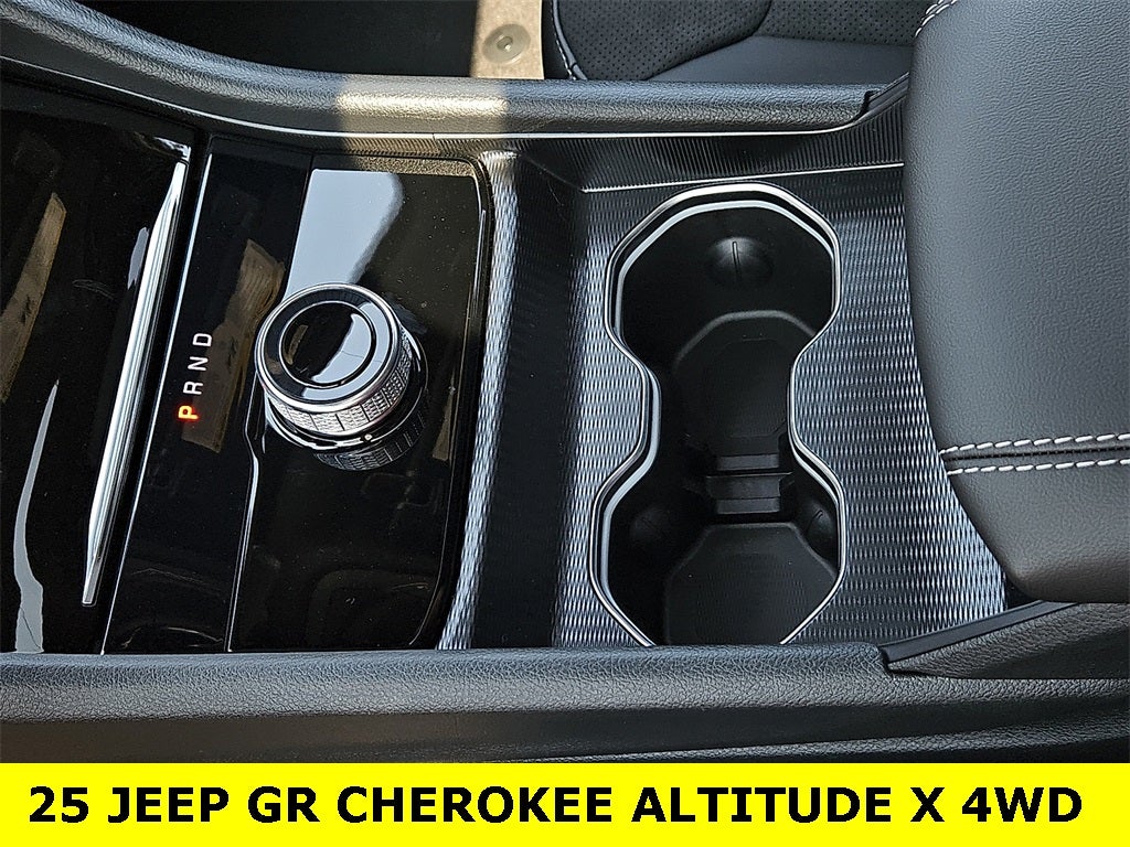 2025 Jeep Grand Cherokee Altitude X