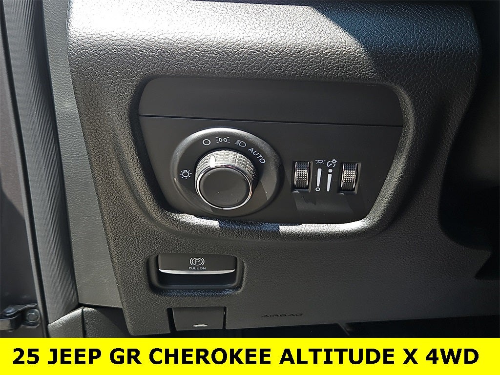 2025 Jeep Grand Cherokee Altitude X