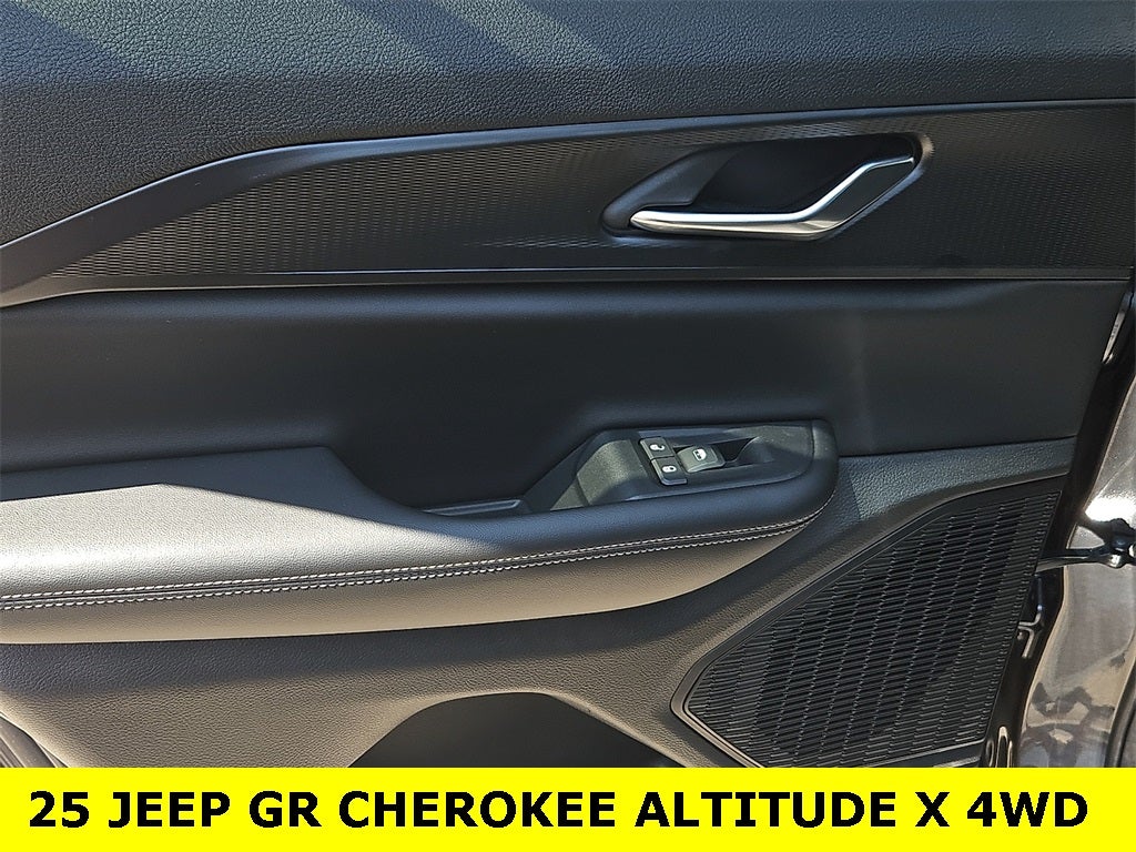 2025 Jeep Grand Cherokee Altitude X