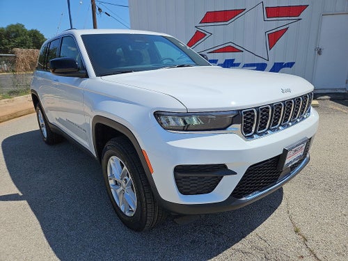2026 Jeep Grand Cherokee Laredo