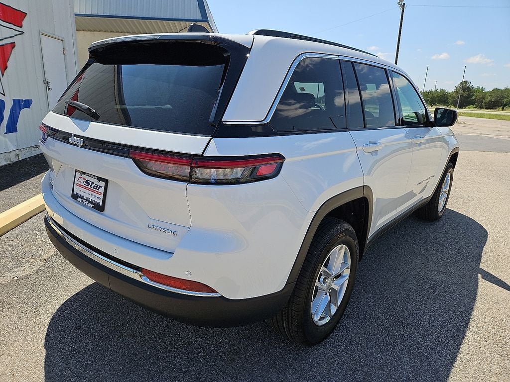 2026 Jeep Grand Cherokee Laredo