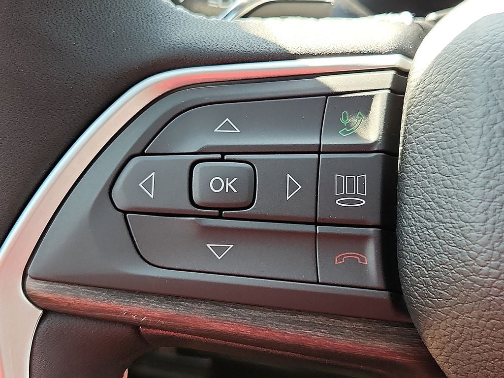 2026 Jeep Grand Cherokee Altitude
