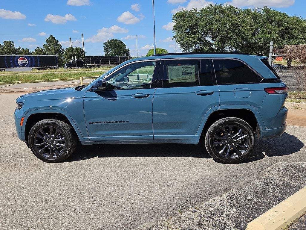 2026 Jeep Grand Cherokee Limited Reserve