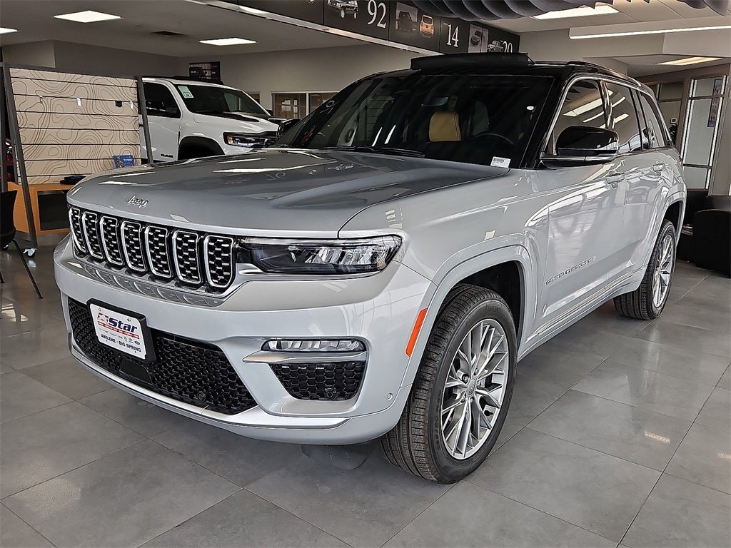 2025 Jeep Grand Cherokee Summit