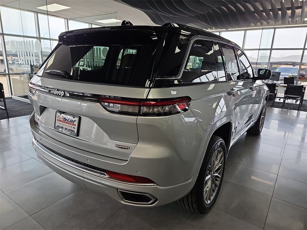 2025 Jeep Grand Cherokee Summit