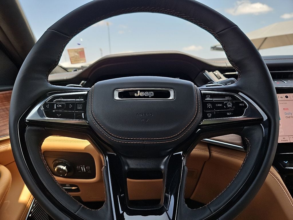 2026 Jeep Grand Cherokee Summit