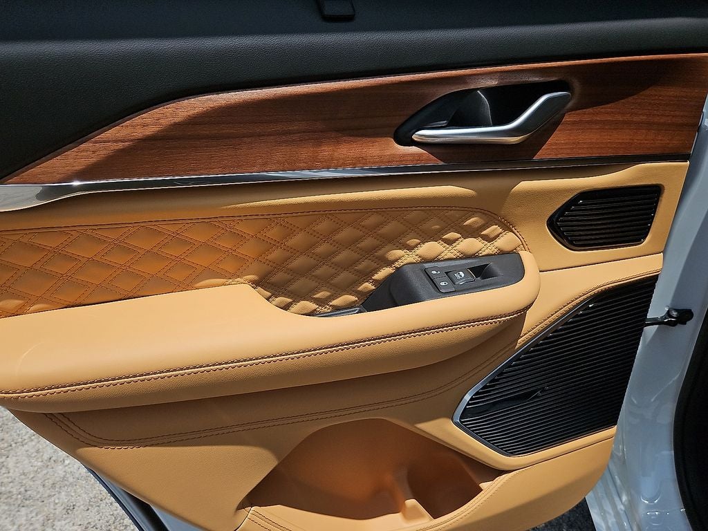 2026 Jeep Grand Cherokee Summit