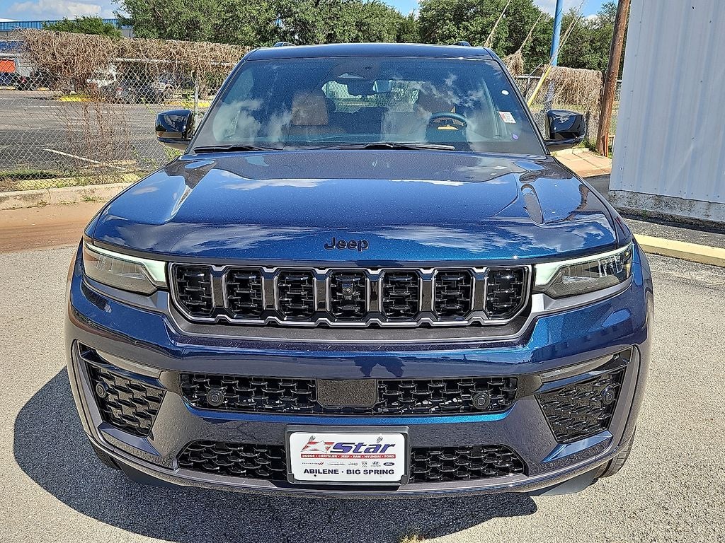 2026 Jeep Grand Cherokee Summit