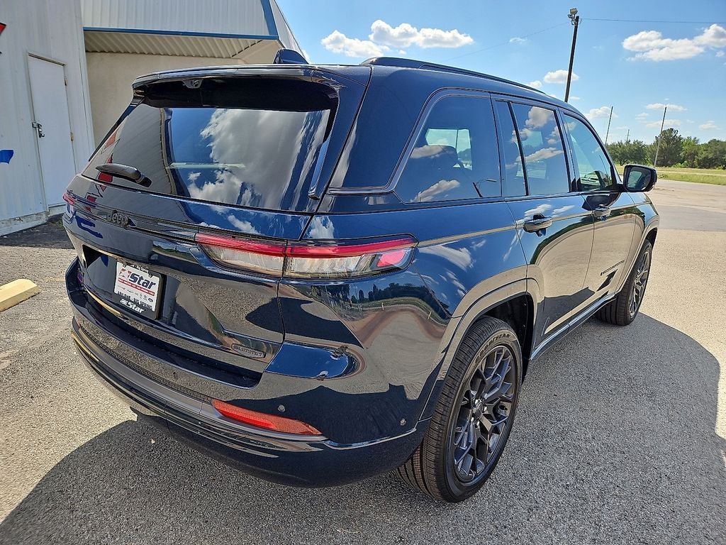 2026 Jeep Grand Cherokee Summit
