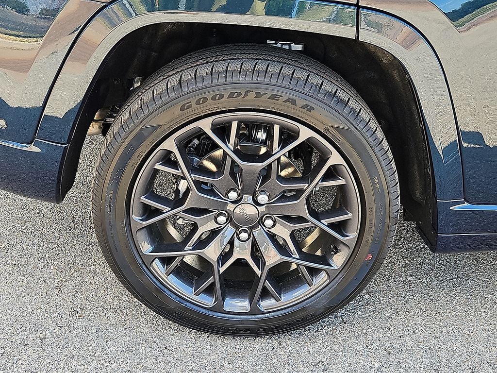 2026 Jeep Grand Cherokee Summit