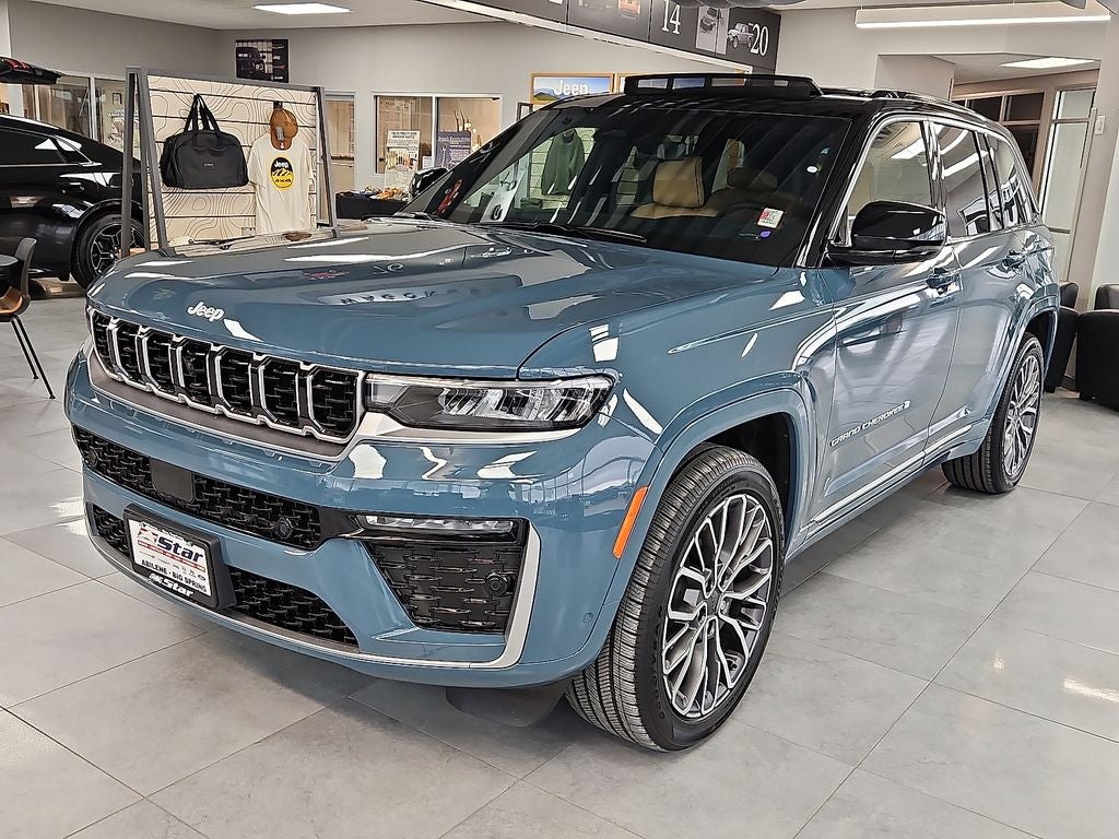 2026 Jeep Grand Cherokee Summit
