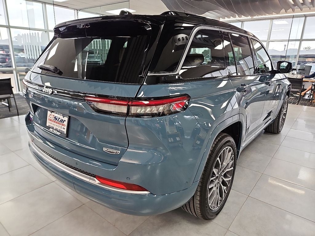 2026 Jeep Grand Cherokee Summit