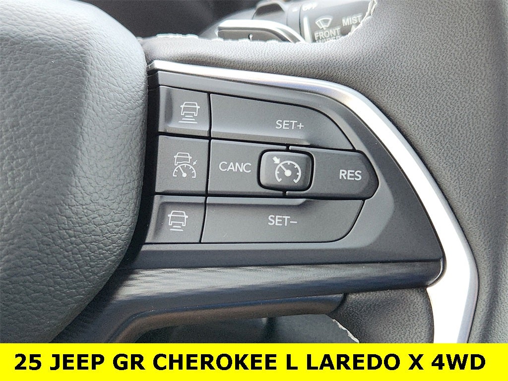 2025 Jeep Grand Cherokee L Laredo