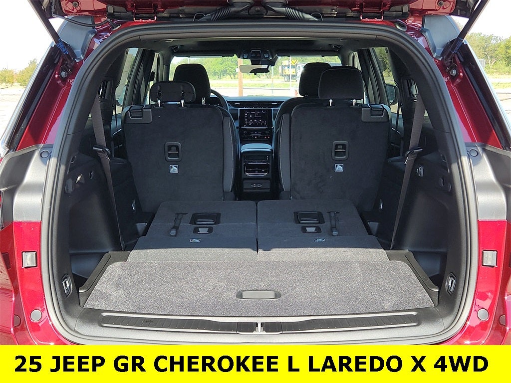 2025 Jeep Grand Cherokee L Laredo