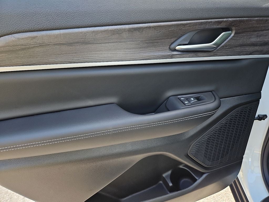 2026 Jeep Grand Cherokee L Altitude