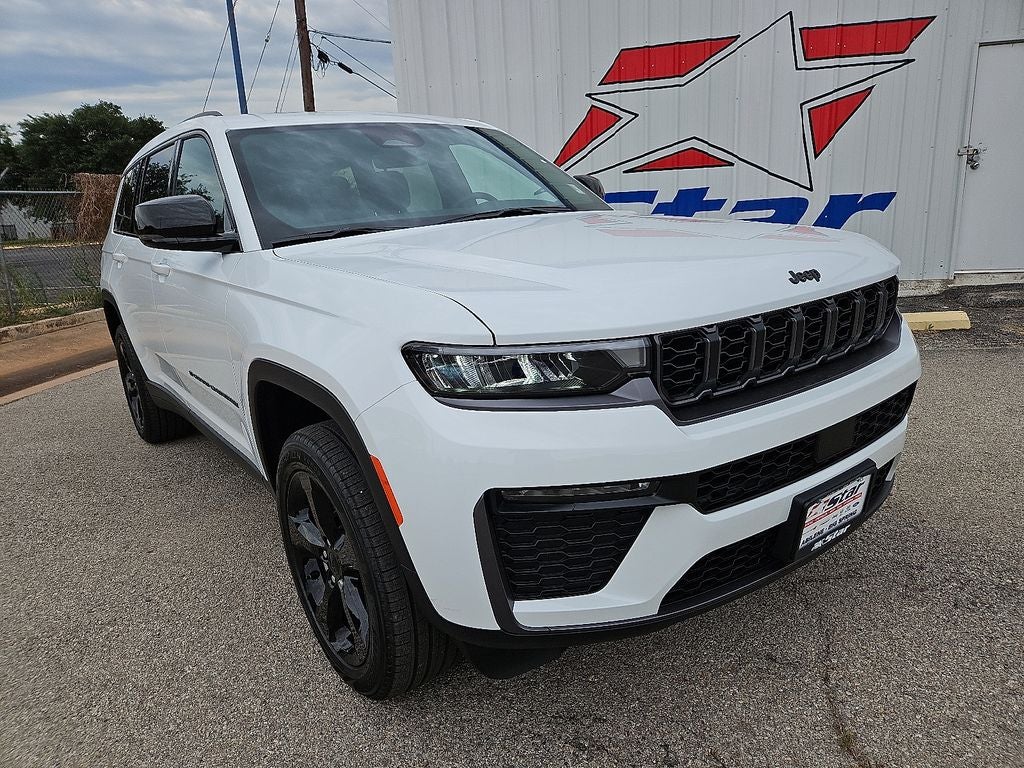 2026 Jeep Grand Cherokee L Limited 4x4's photo