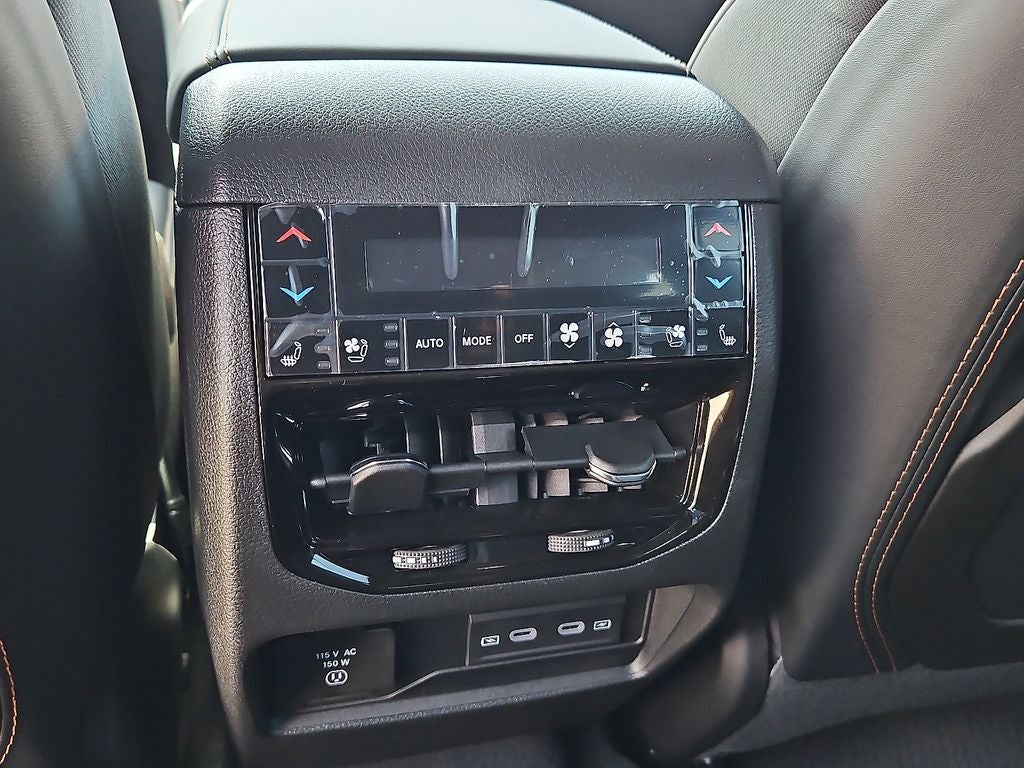 2026 Jeep Grand Cherokee L Summit