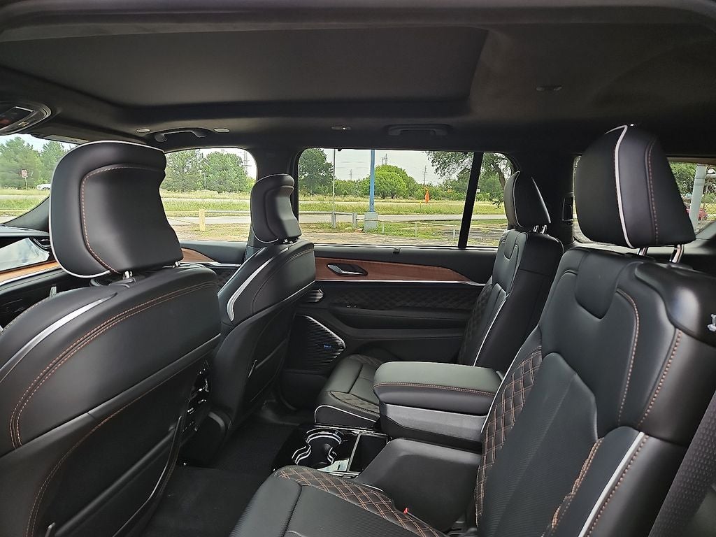 2026 Jeep Grand Cherokee L Summit