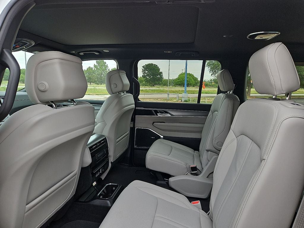 2026 Jeep Grand Wagoneer GRAND WAGONEER 4X2