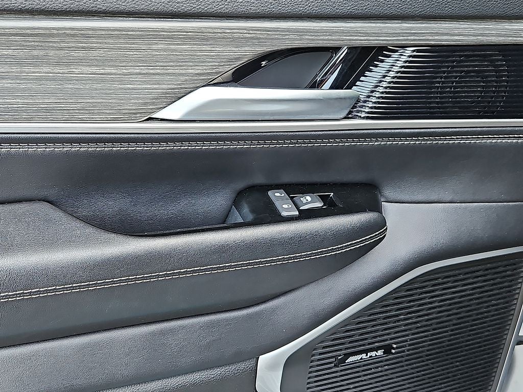 2024 Jeep Wagoneer Series II