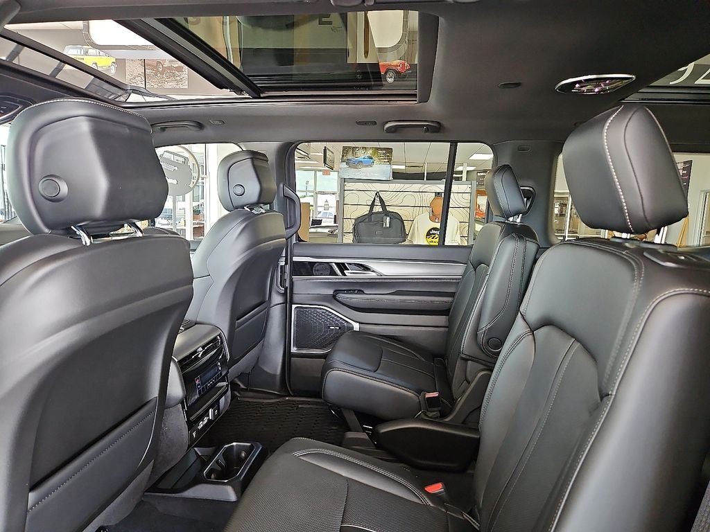 2026 Jeep Grand Wagoneer Upland