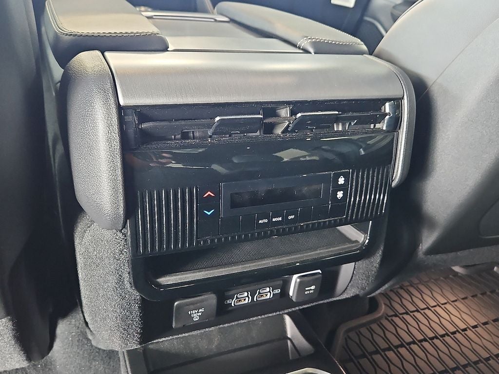 2026 Jeep Grand Wagoneer Upland