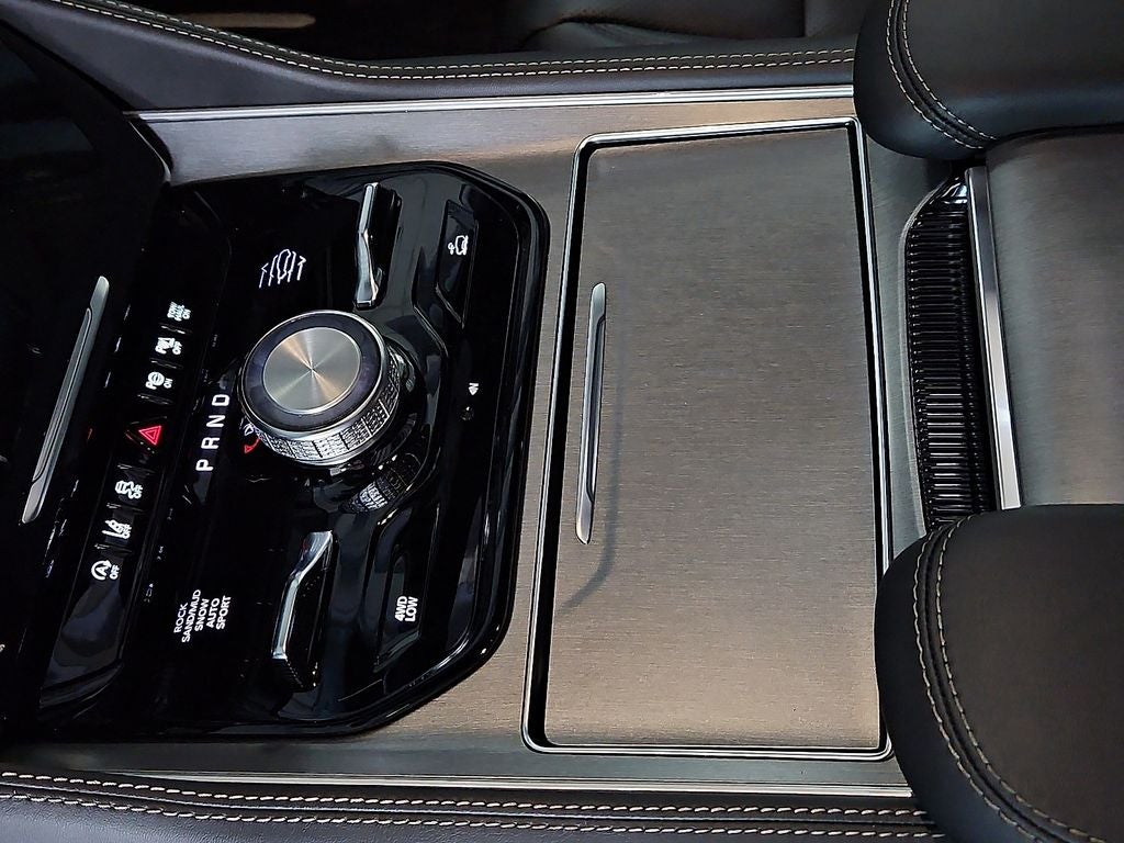 2026 Jeep Grand Wagoneer Upland