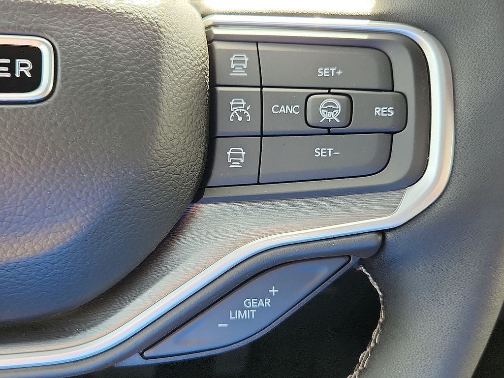 2026 Jeep Grand Wagoneer Upland