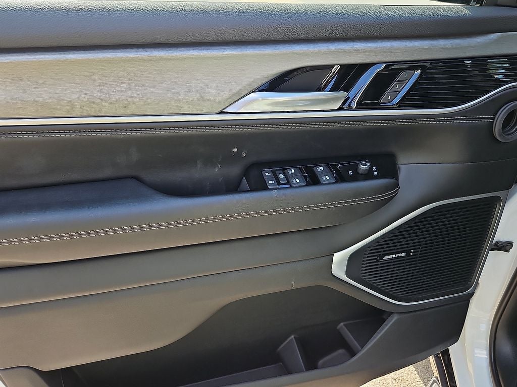 2026 Jeep Grand Wagoneer Upland