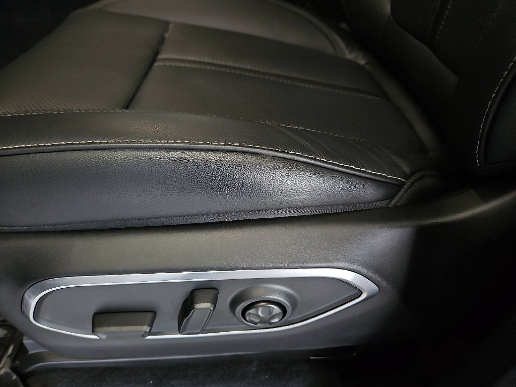 2027 Jeep Grand Wagoneer Upland