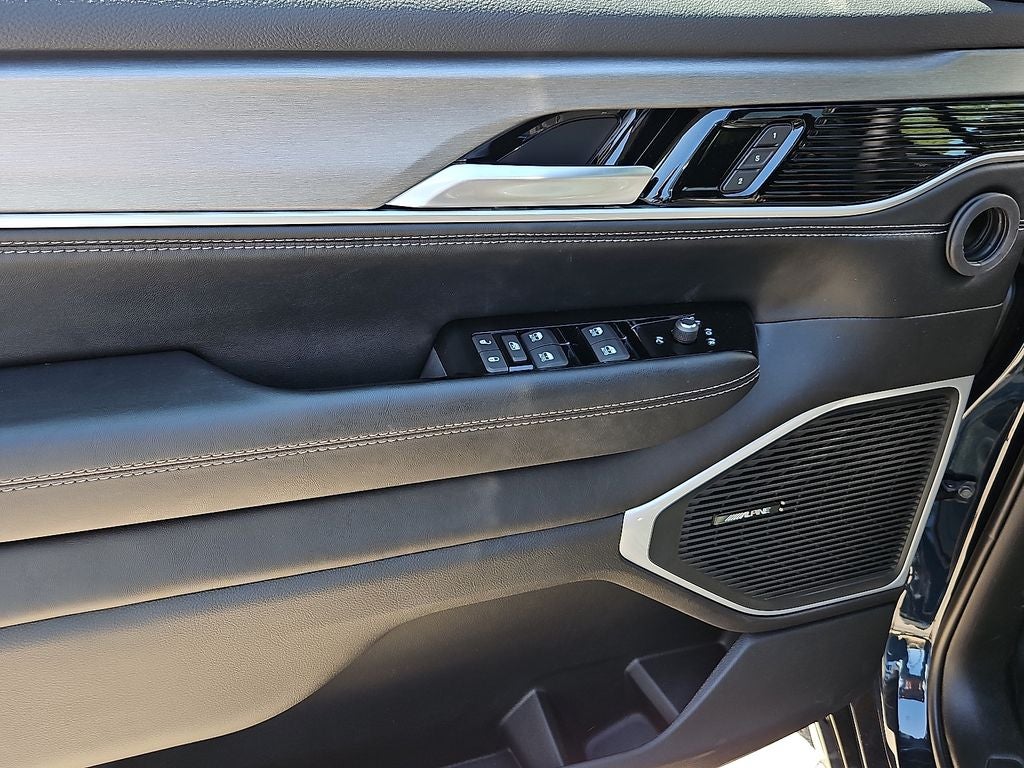 2026 Jeep Grand Wagoneer Upland