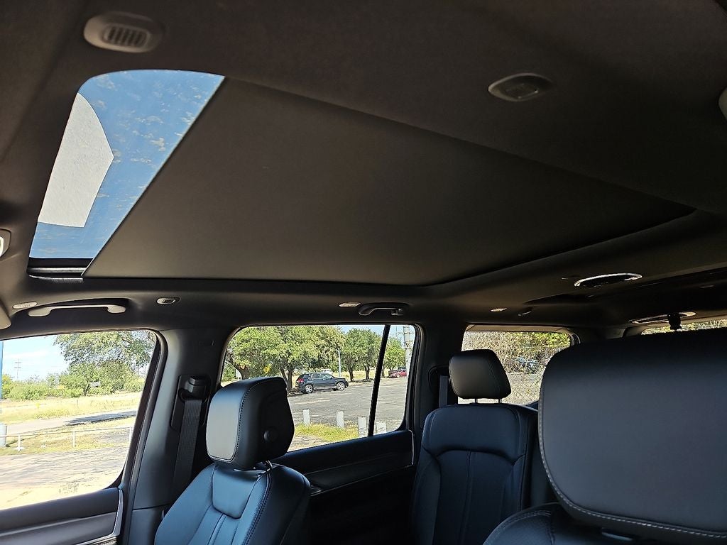 2026 Jeep Grand Wagoneer Upland
