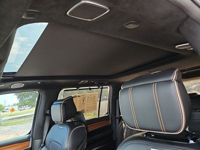 2022 Jeep Grand Wagoneer Series III