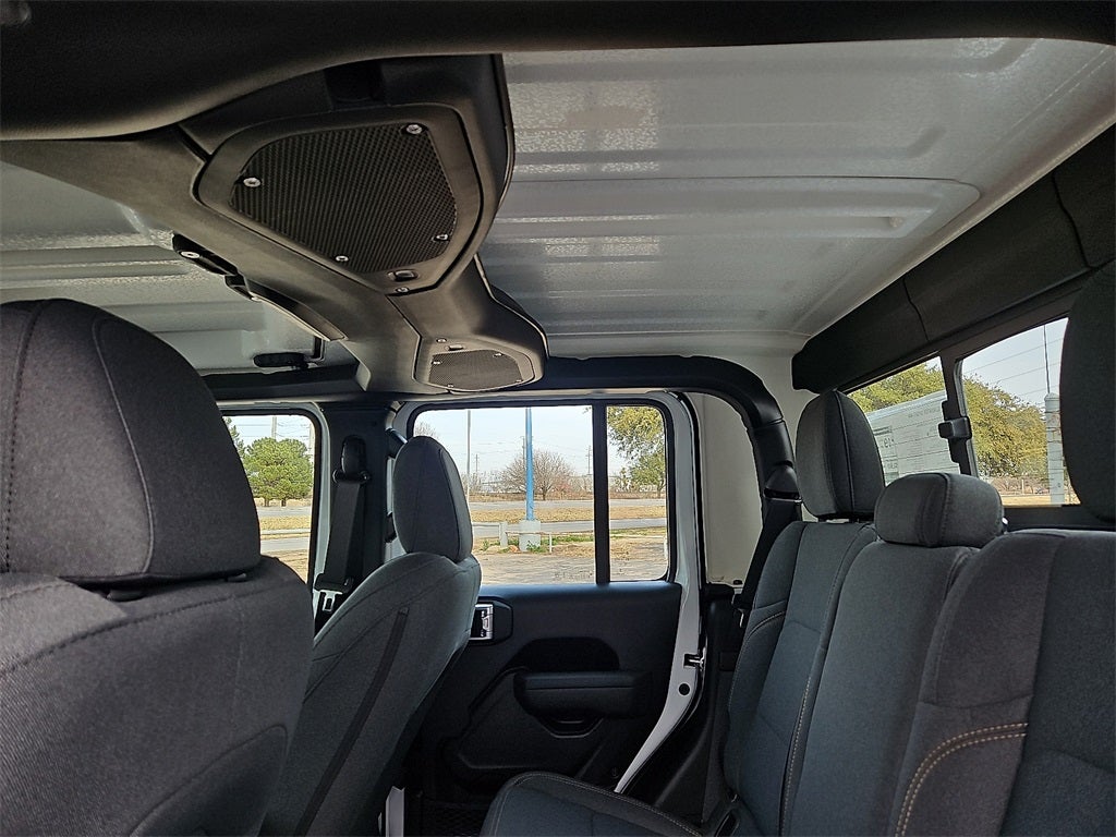 2026 Jeep Gladiator Sport