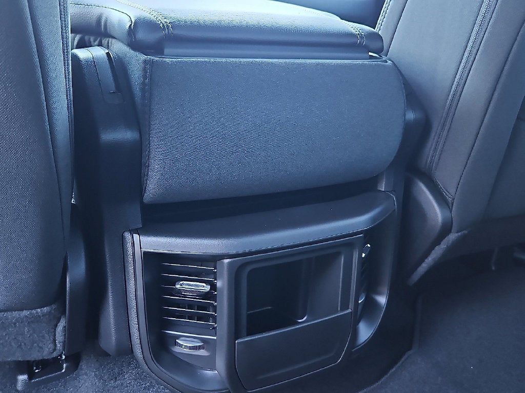 2027 RAM 1500 Express
